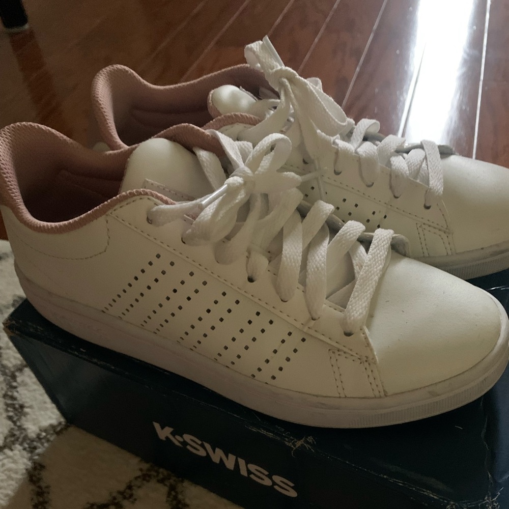 Kswiss shoes 🌸